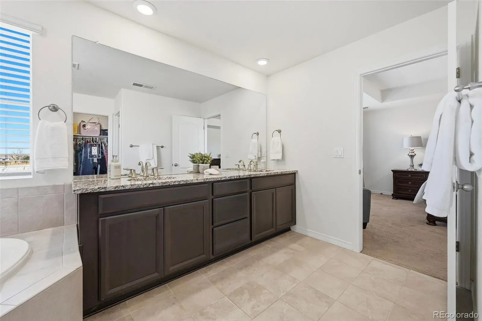 03272026043135 1600 20