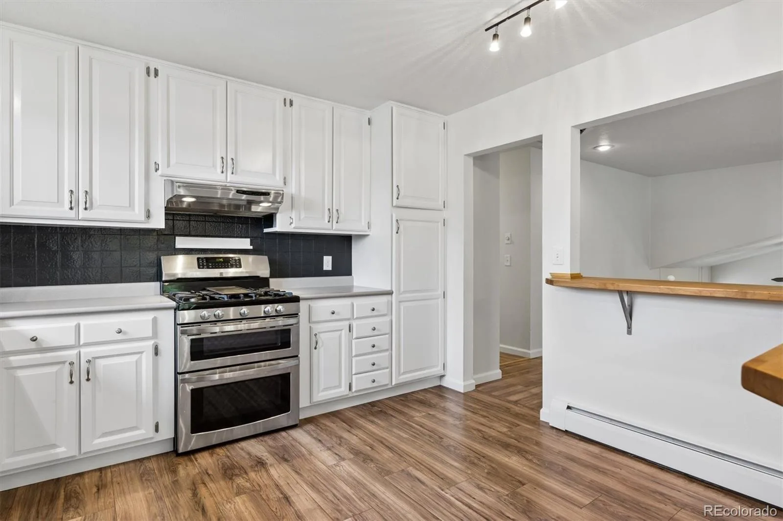 1404 E Fremont N Circle Centennial CO 80122 | MLS #REC4061124 08262026021751 1600 4