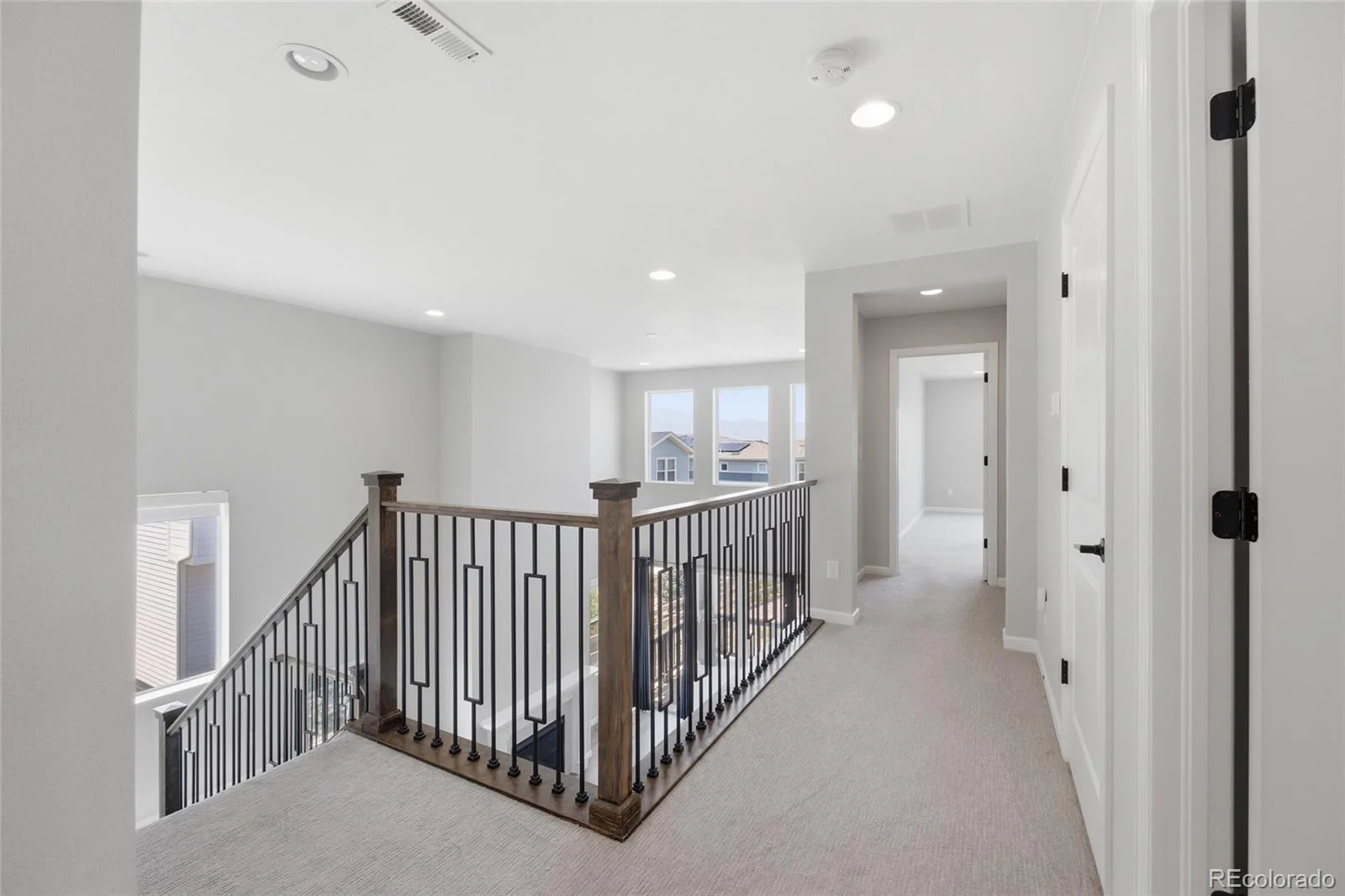 8223 Big Thompson Street Littleton CO 80125 | MLS #REC4061430 07062026170217 1600 12