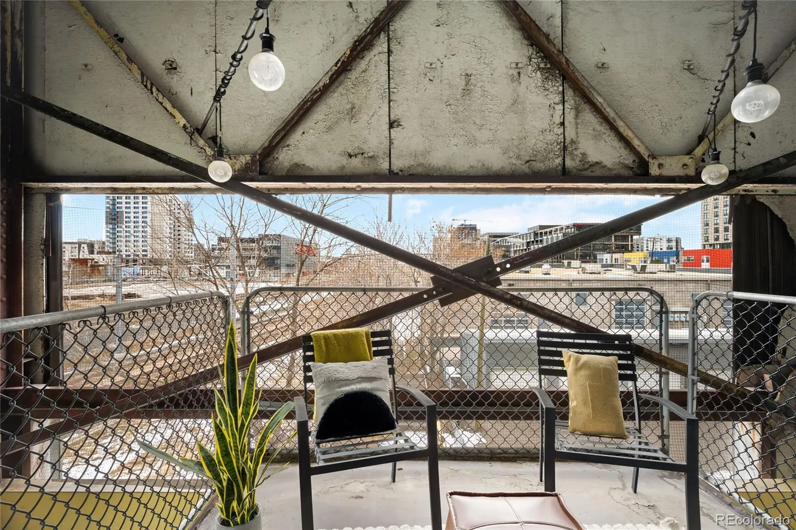 3377 Blake Street #213 Denver CO 80205 MLS #REC4061599 05222026220529 1600 14