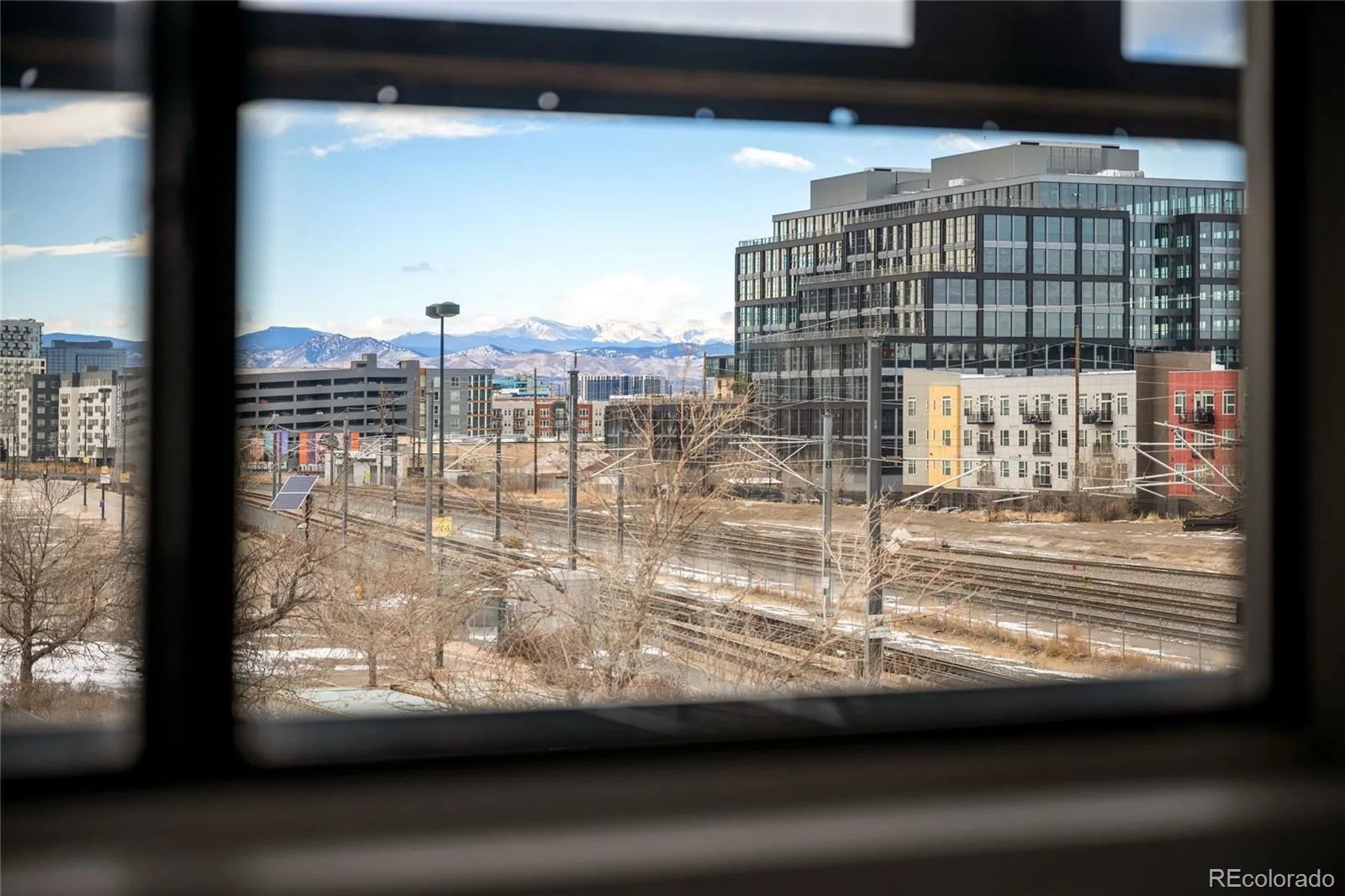 3377 Blake Street #213 Denver CO 80205 MLS #REC4061599 05222026220529 1600 21