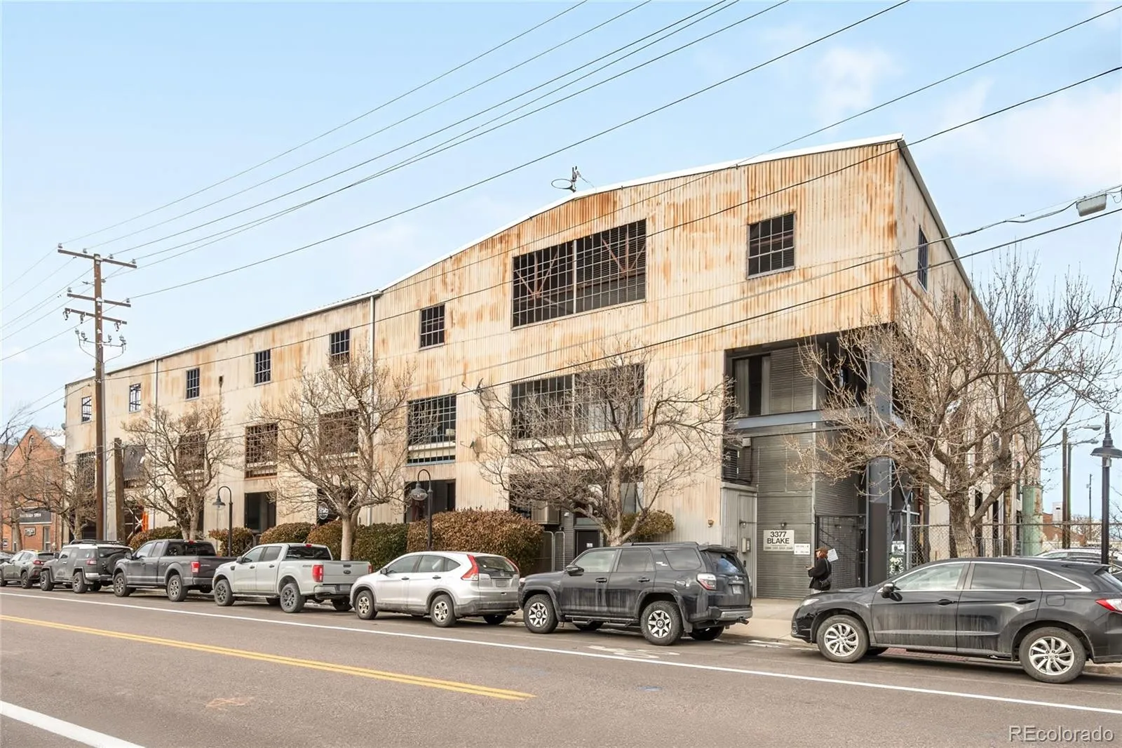 3377 Blake Street #213 Denver CO 80205 MLS #REC4061599 05222026220529 1600 24