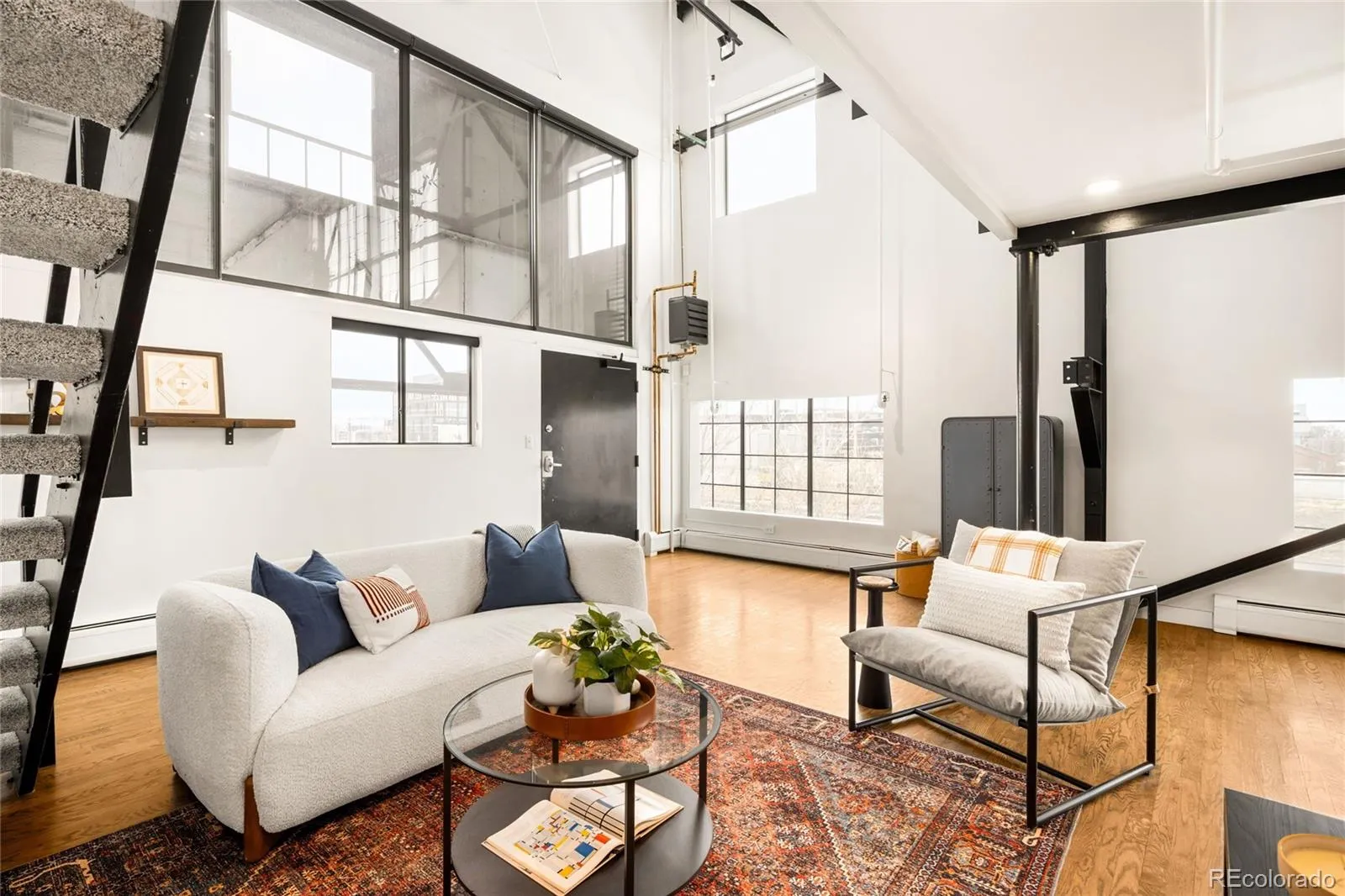 3377 Blake Street #213 Denver CO 80205 MLS #REC4061599 05222026220529 1600 3