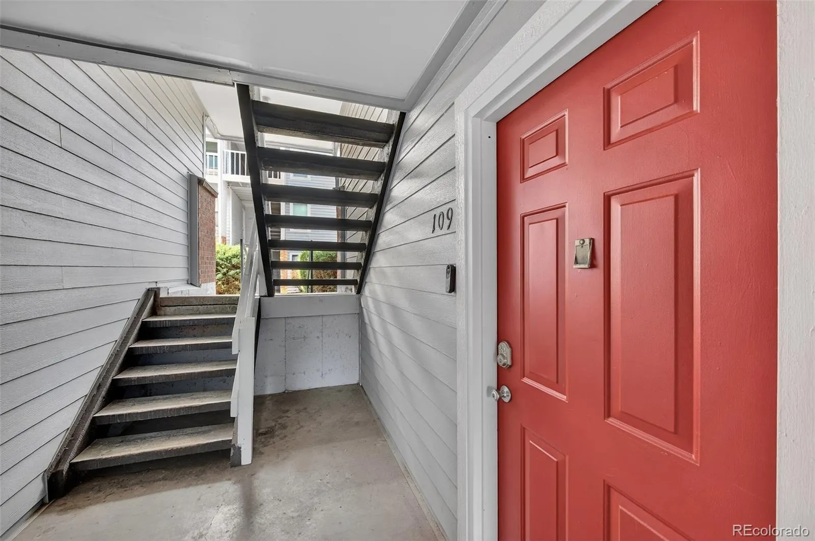3141 S Tamarac Drive #109G Denver CO 80231 MLS #REC4063695 05022026161948 1600 12