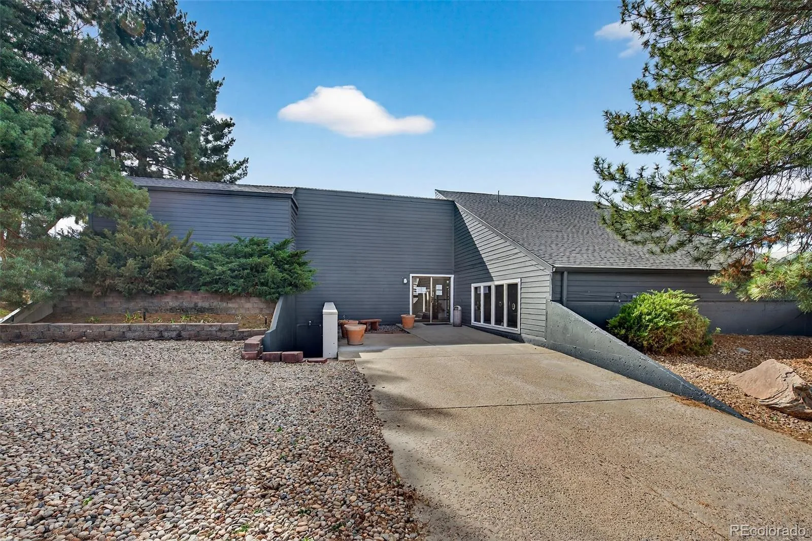 3141 S Tamarac Drive #109G Denver CO 80231 MLS #REC4063695 05022026161948 1600 14