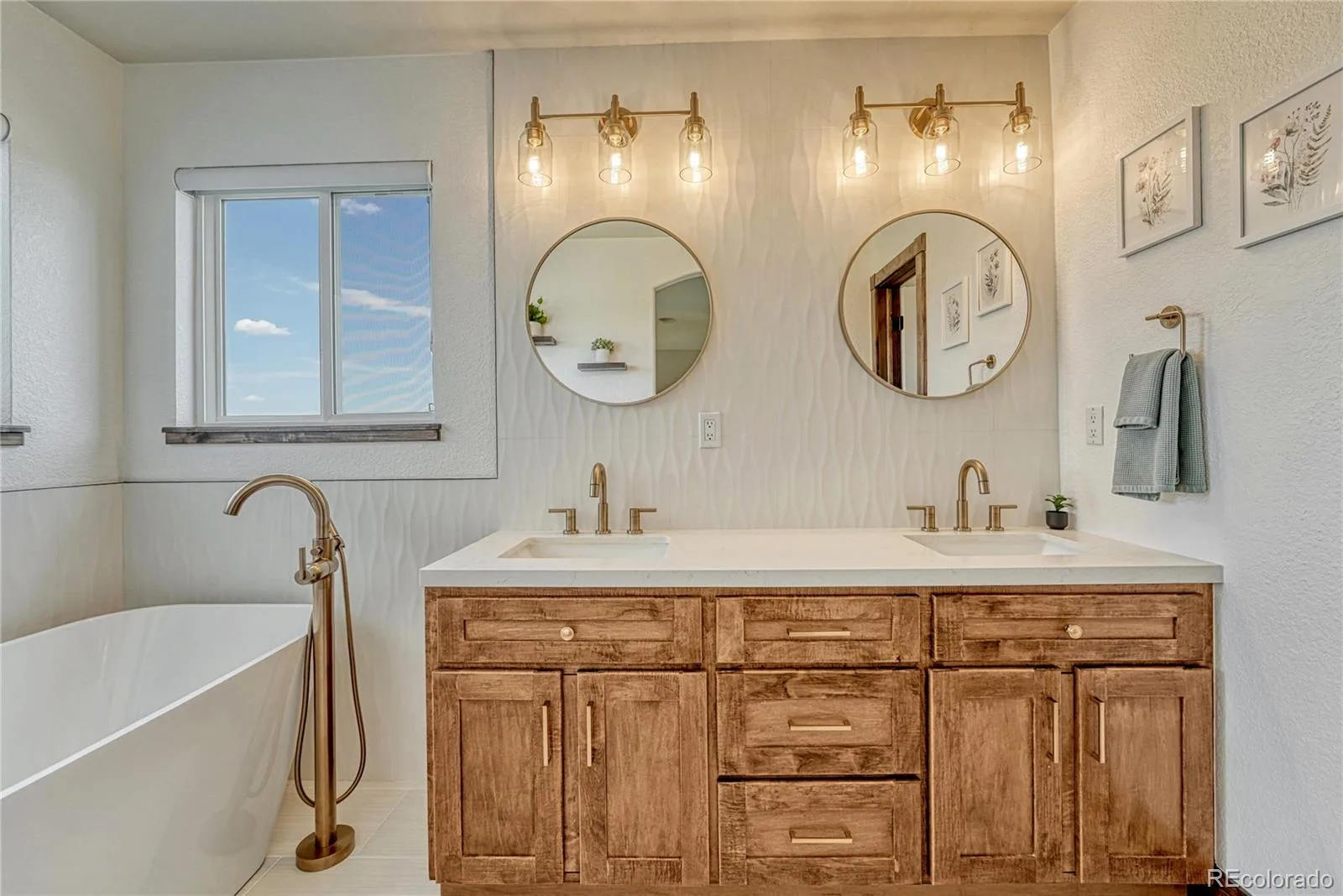 3441 Meadowlark Court Parker CO 80138 | MLS #REC4065786 08282026214543 1600 21