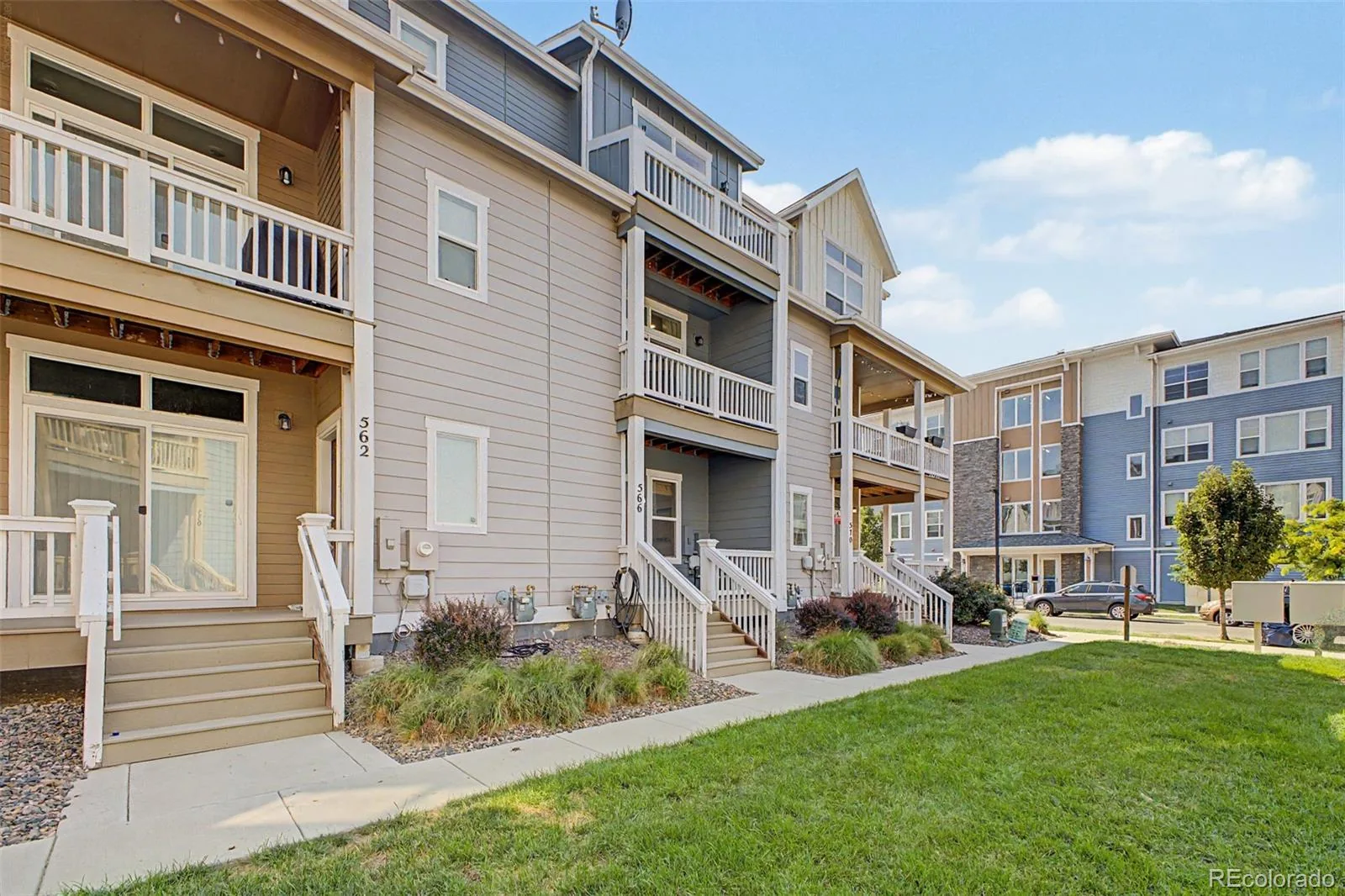 566 W Amherst Avenue Englewood CO 80110 | MLS #REC4067903 08062026201350 1600 1