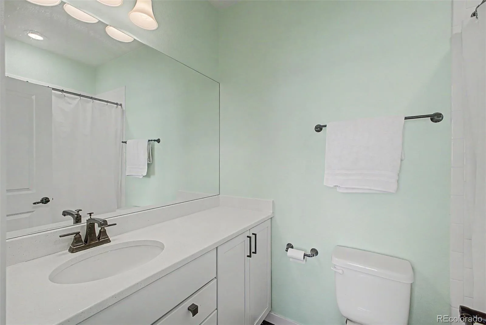 566 W Amherst Avenue Englewood CO 80110 | MLS #REC4067903 08062026201350 1600 13