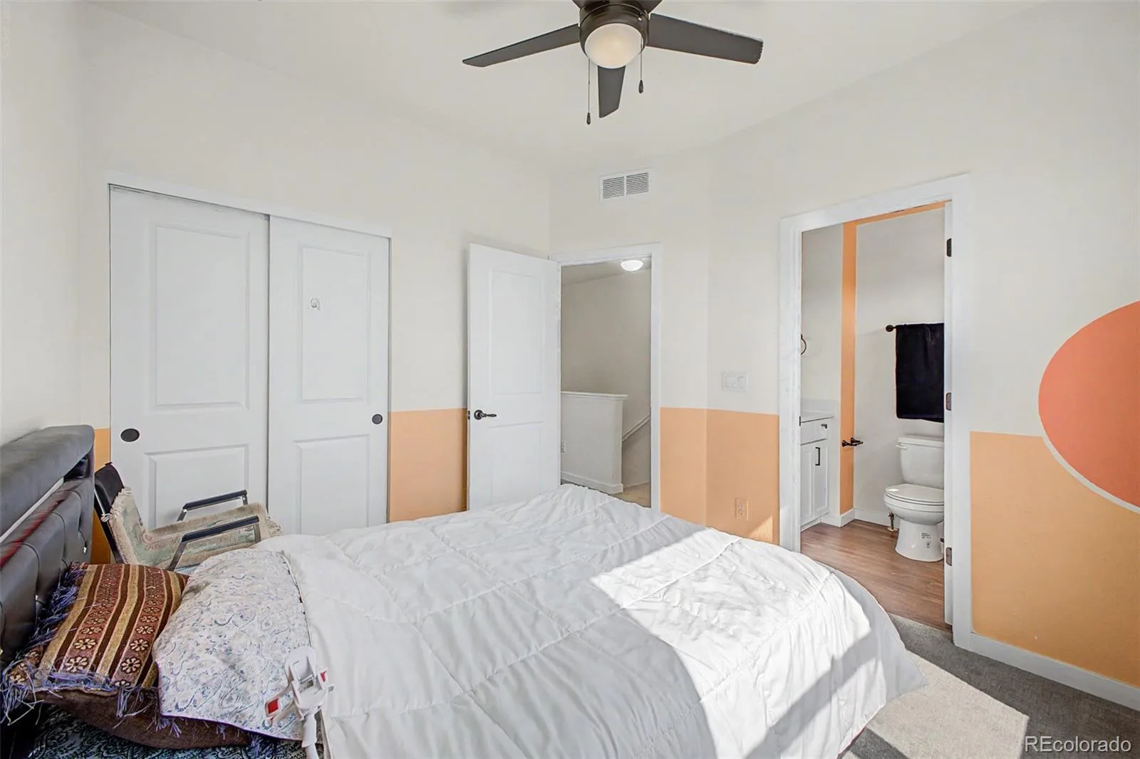 566 W Amherst Avenue Englewood CO 80110 | MLS #REC4067903 08062026201350 1600 15