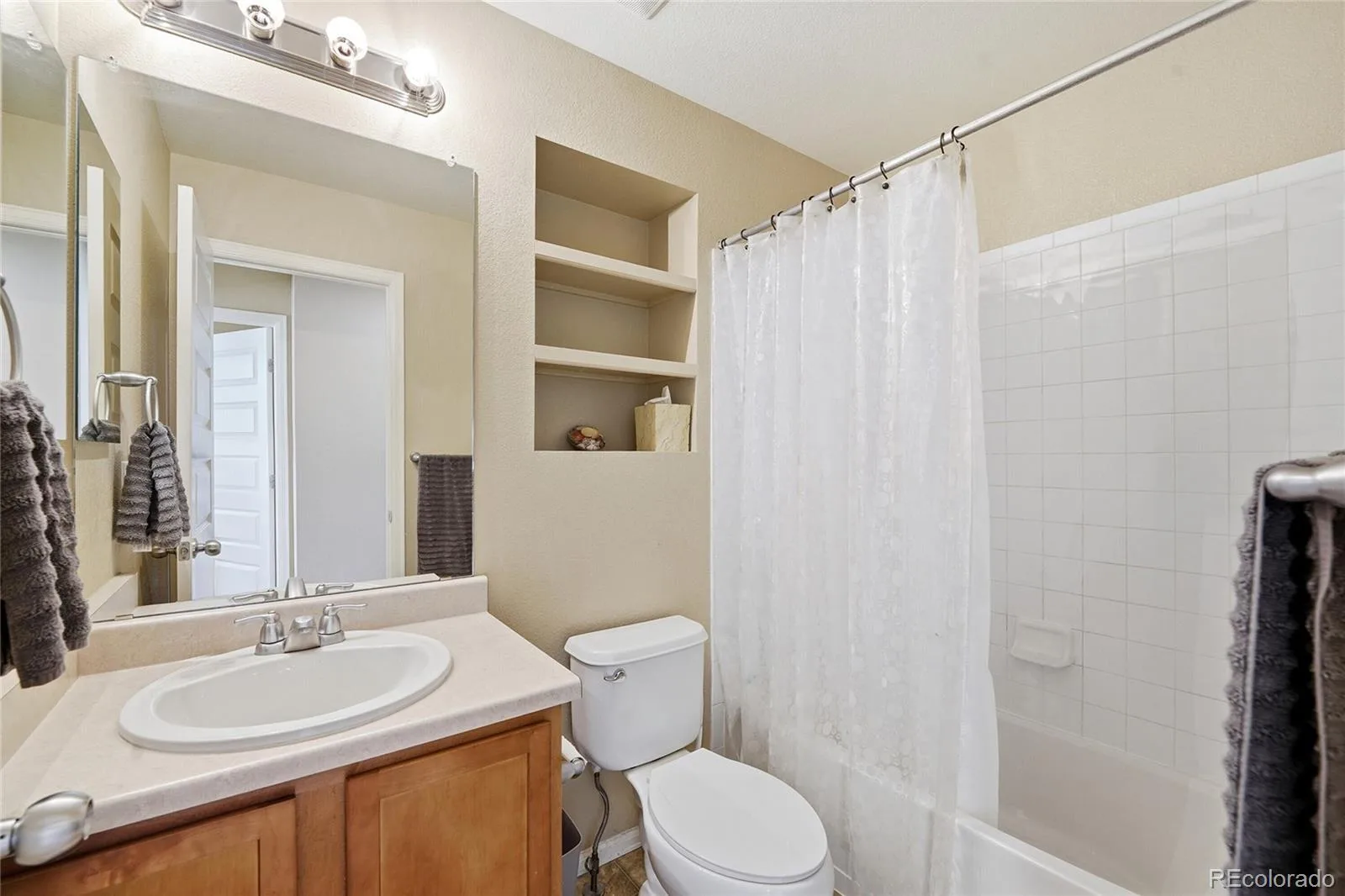5274 Sagebrush Street Brighton CO 80601 | MLS #REC4067975 07152026164414 1600 26
