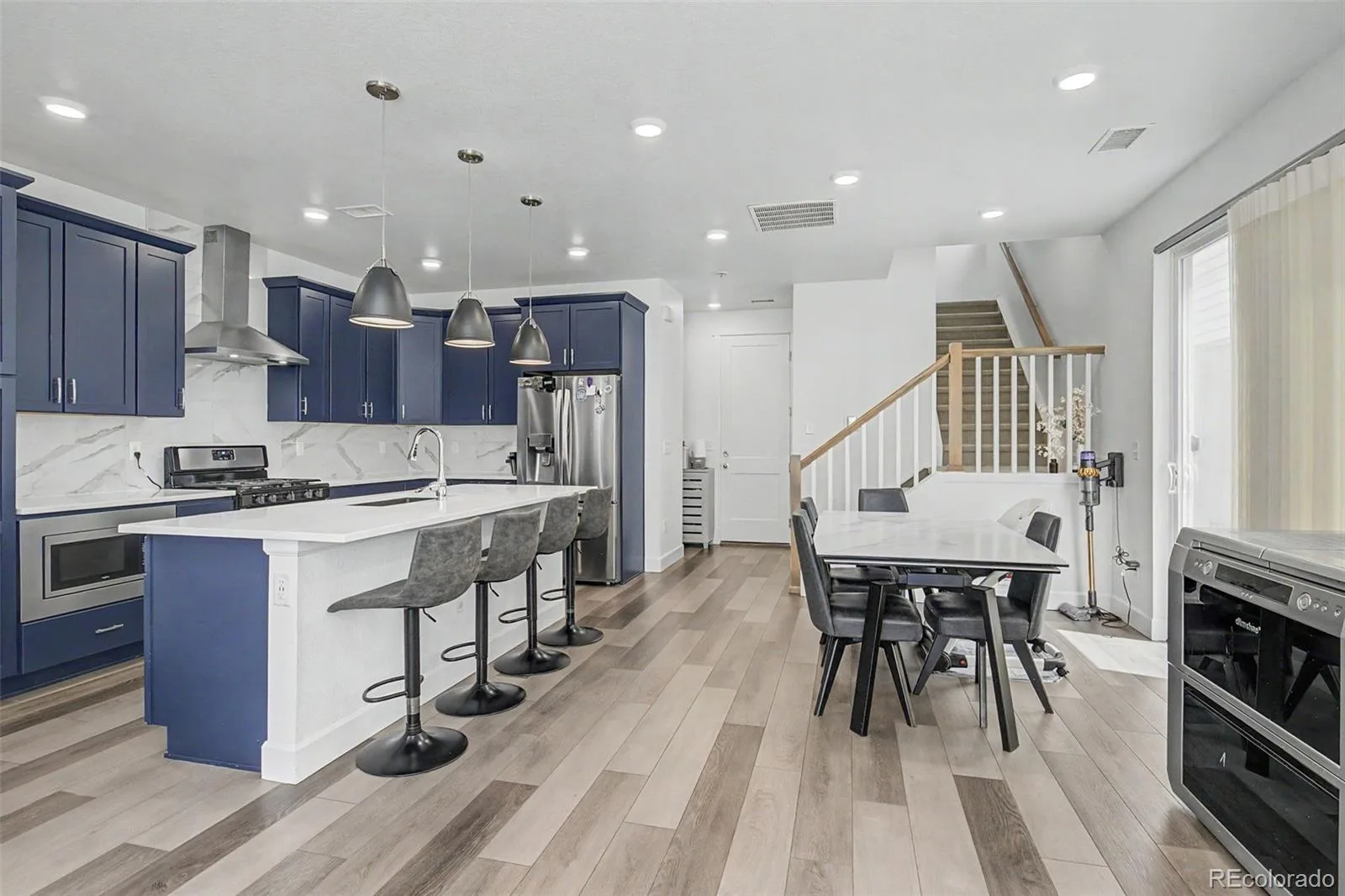 5733 Van Gordon Way Arvada CO 80002 MLS #REC4068767 06252026215528 1600 1