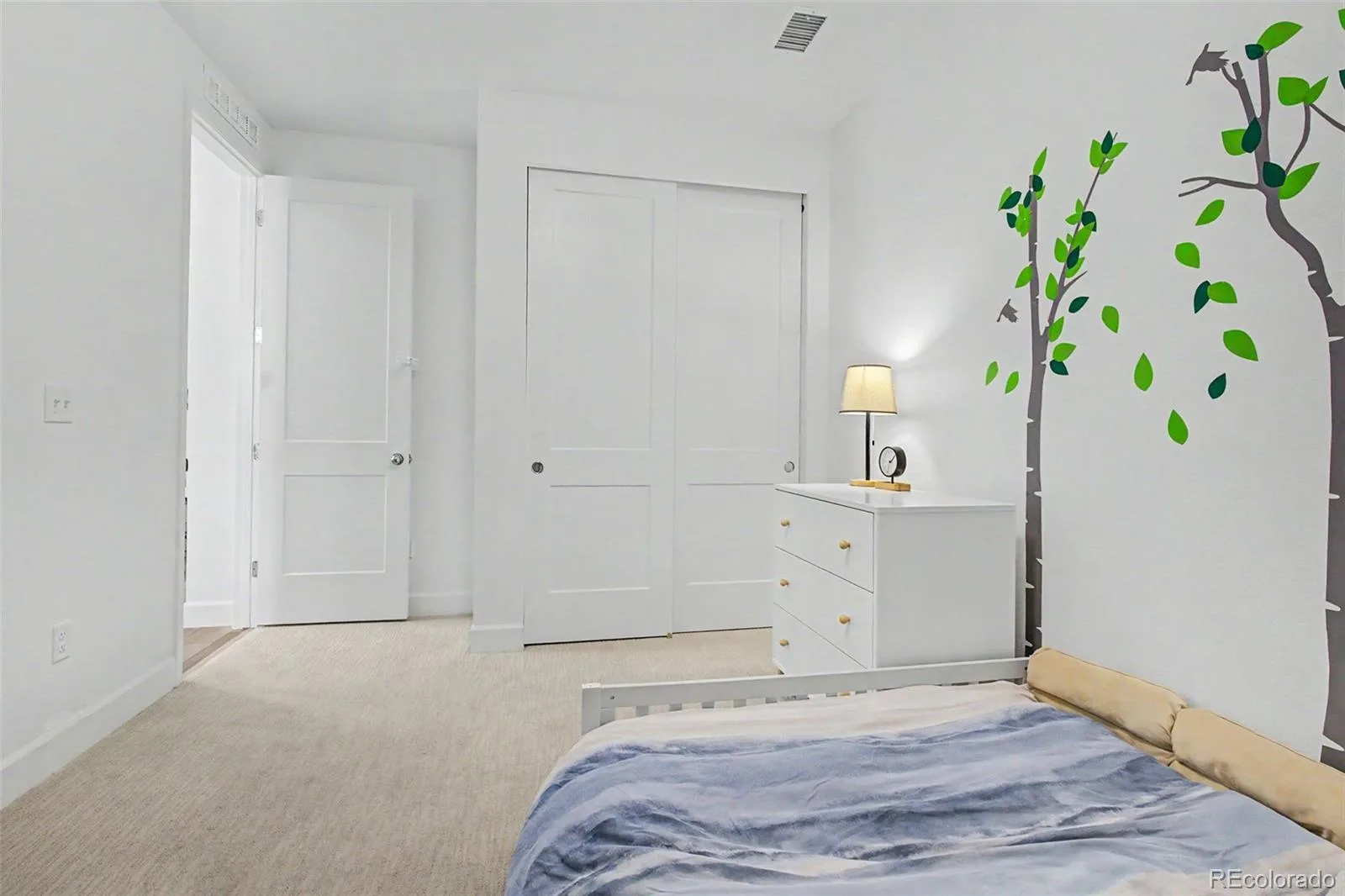 5733 Van Gordon Way Arvada CO 80002 MLS #REC4068767 06252026215528 1600 19