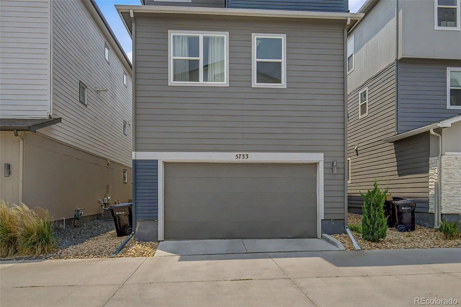 5733 Van Gordon Way Arvada CO 80002 MLS #REC4068767 06252026215528 1600 32