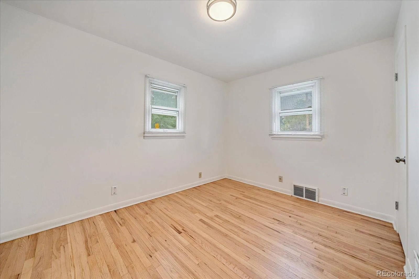 2357 Nome Street Aurora CO 80010 | MLS #REC4069934 08152026170826 1600 14