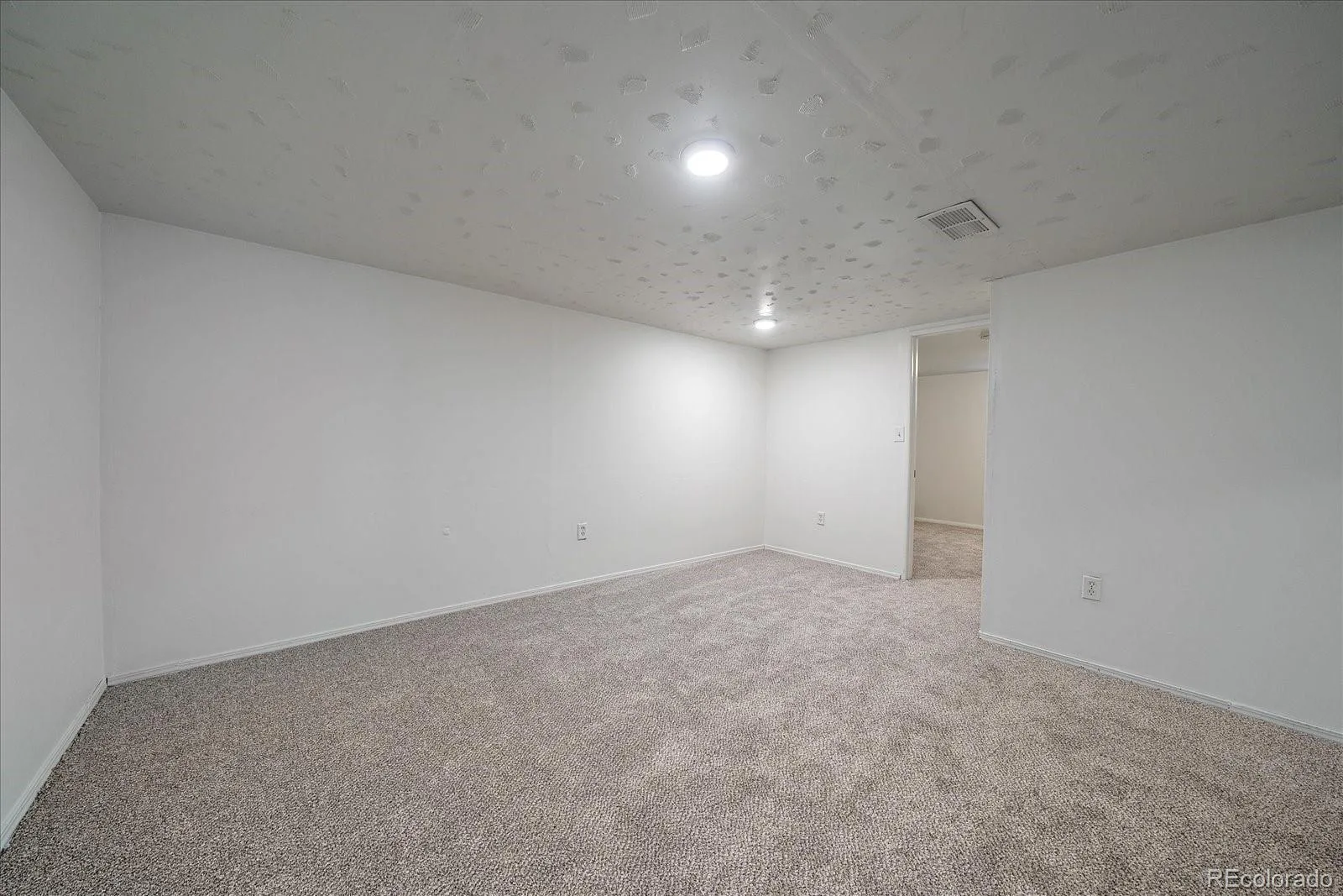 2357 Nome Street Aurora CO 80010 | MLS #REC4069934 08152026170826 1600 17