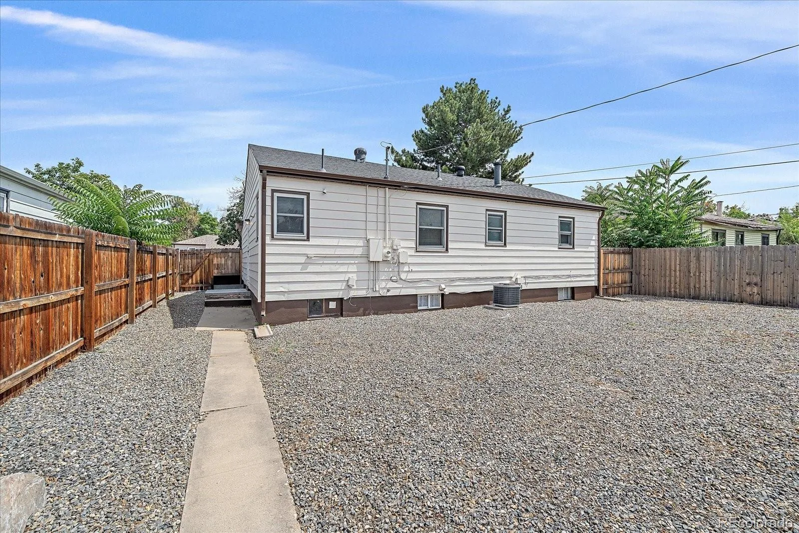 2357 Nome Street Aurora CO 80010 | MLS #REC4069934 08152026170826 1600 24
