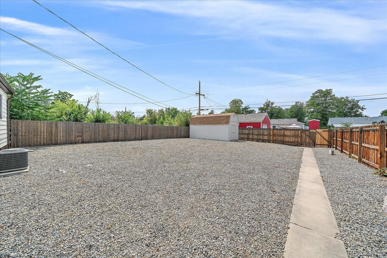 2357 Nome Street Aurora CO 80010 | MLS #REC4069934 08152026170826 1600 26
