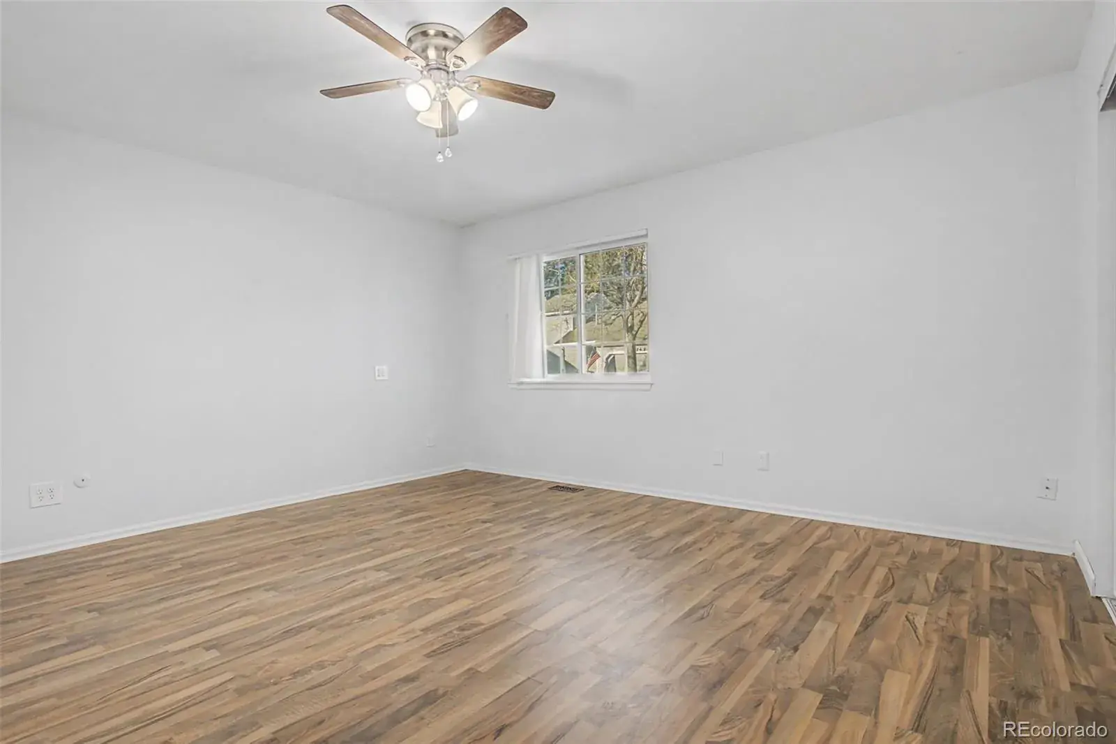 13743 E Marina Drive #A Aurora CO 80014 MLS #REC4072489 01312026044109 1600 19