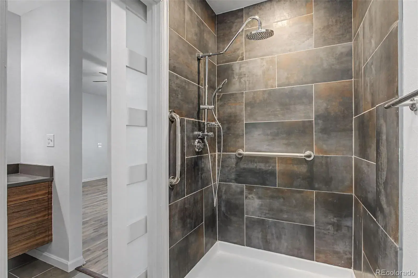 13743 E Marina Drive #A Aurora CO 80014 MLS #REC4072489 01312026044109 1600 22