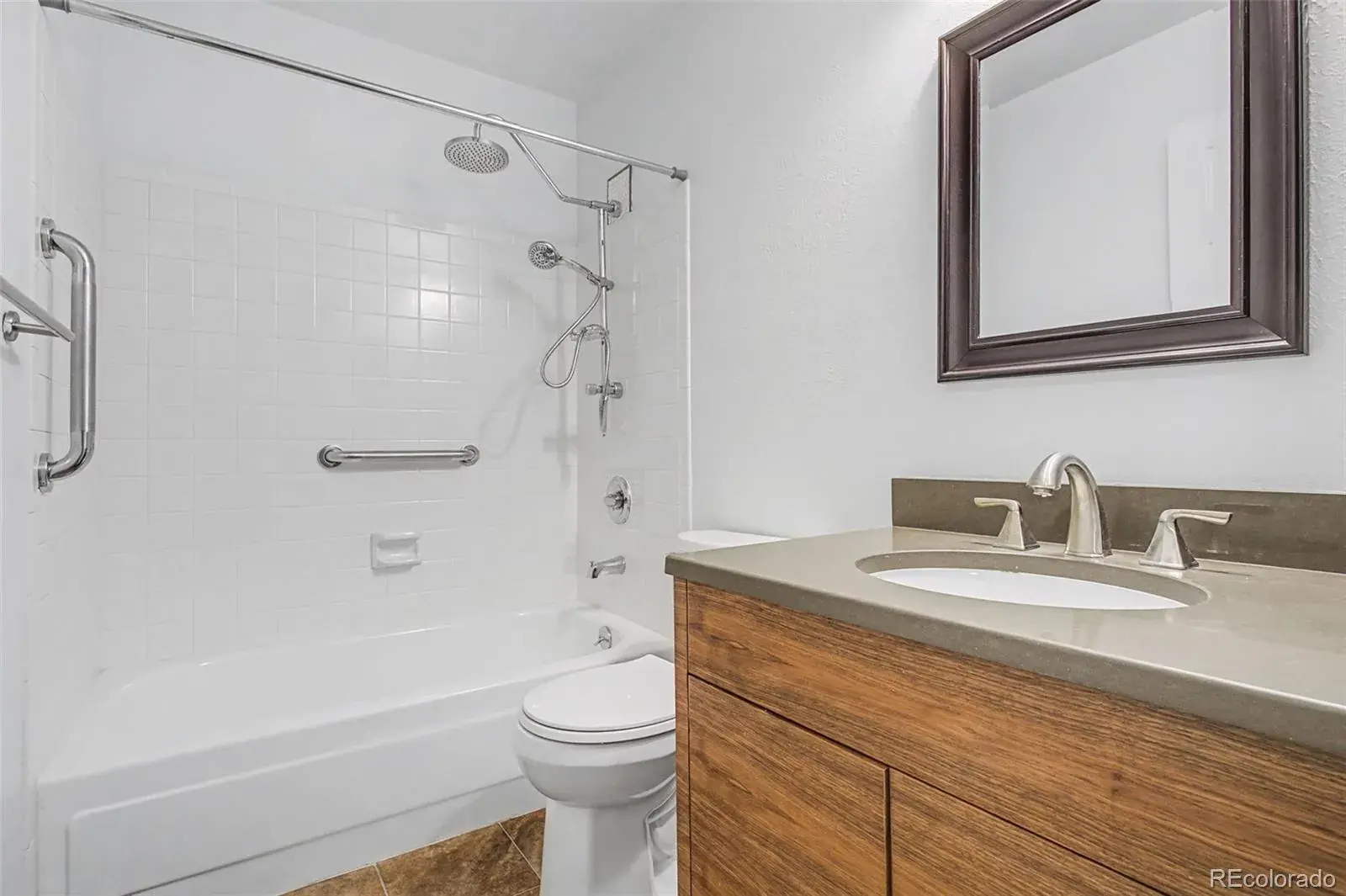 13743 E Marina Drive #A Aurora CO 80014 MLS #REC4072489 01312026044109 1600 25