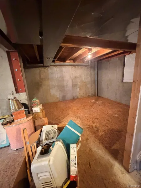 19555 E Tufts Circle Aurora CO 80015 | MLS #REC4073355 08232026031108 800 26