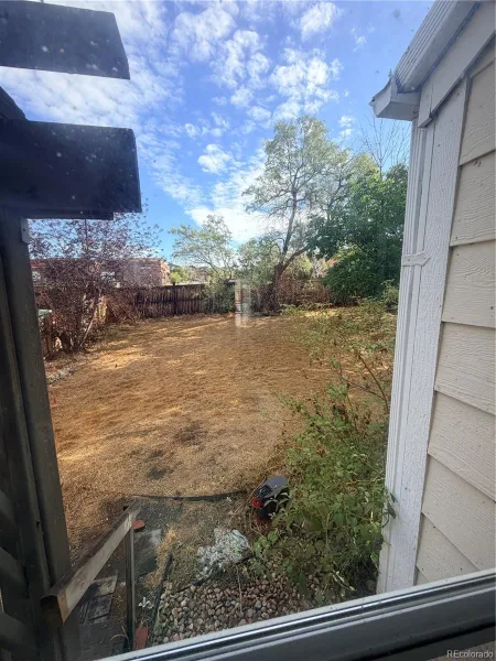 19555 E Tufts Circle Aurora CO 80015 | MLS #REC4073355 08232026031108 800 28