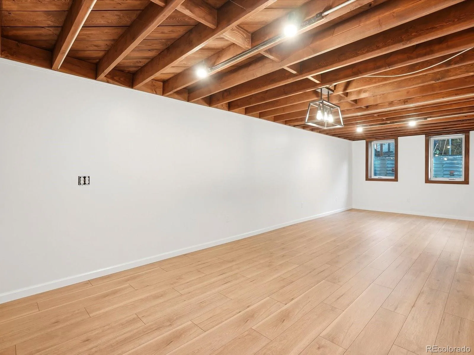 2256 S Zenobia Street Denver CO 80219 MLS #REC4074283 06172026212805 1600 21