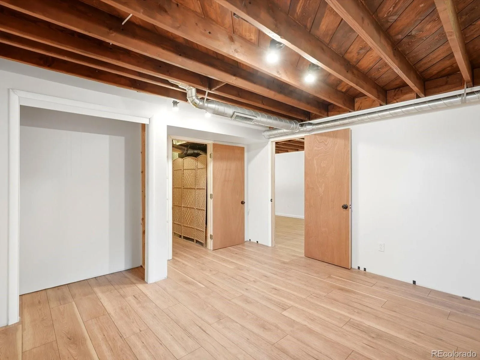 2256 S Zenobia Street Denver CO 80219 MLS #REC4074283 06172026212805 1600 24