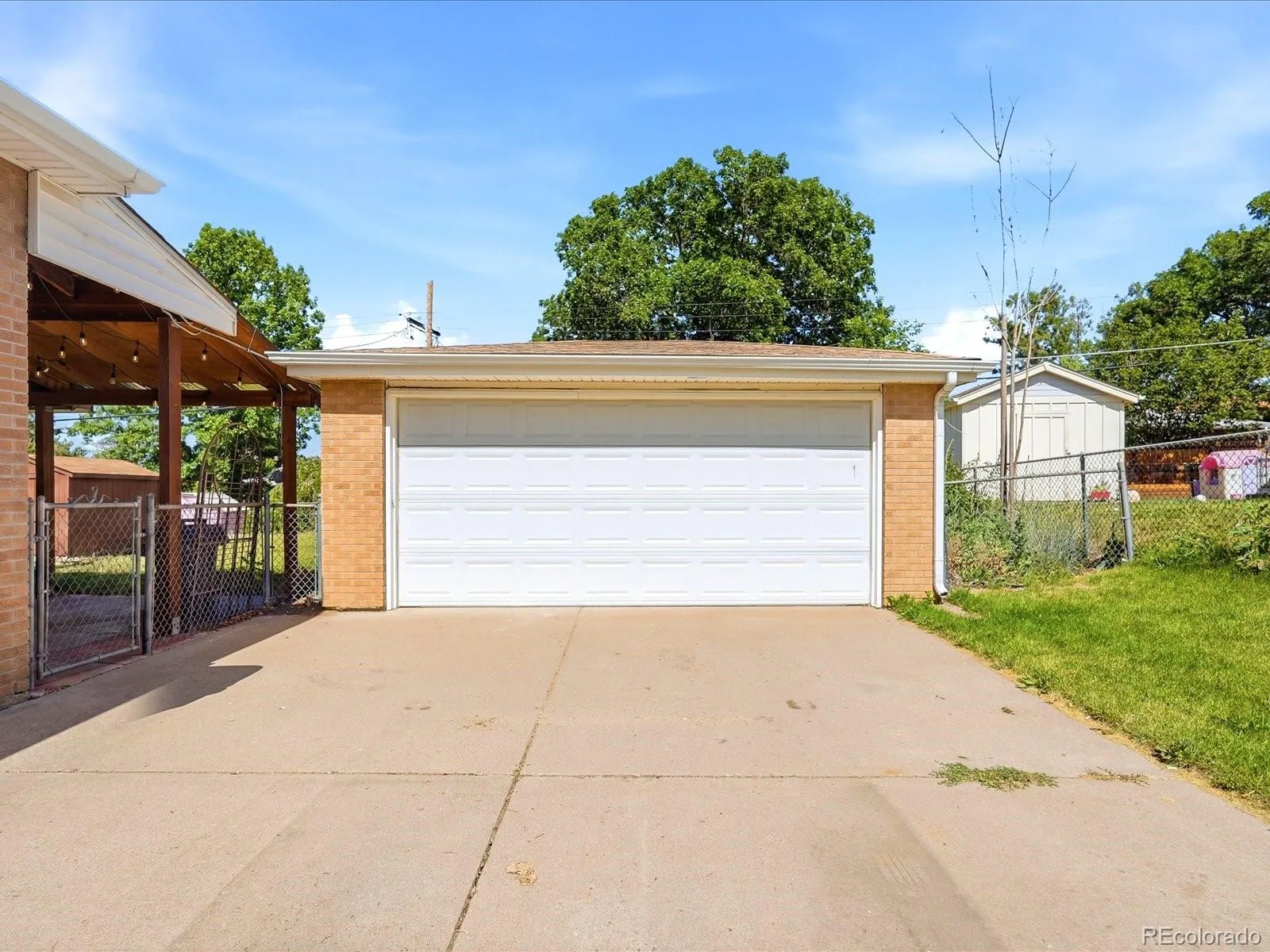 2256 S Zenobia Street Denver CO 80219 MLS #REC4074283 06172026212805 1600 27