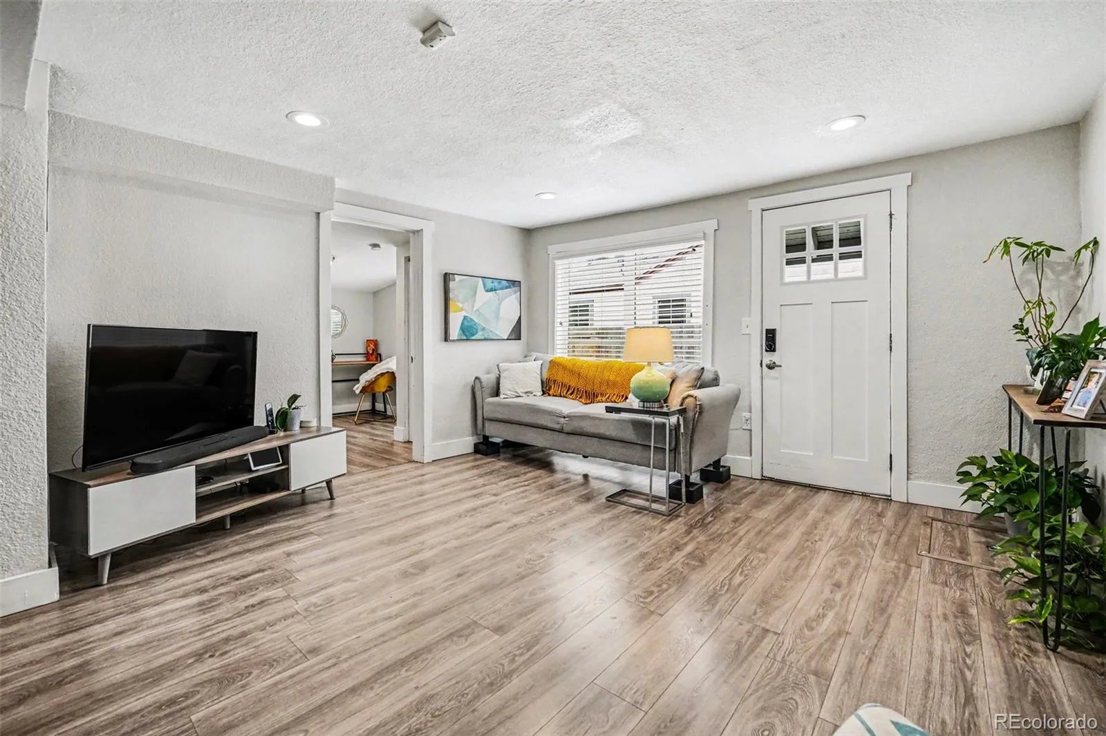 624 Stuart Street Denver CO 80204 | MLS #REC4075387 07182026161451 1600 10