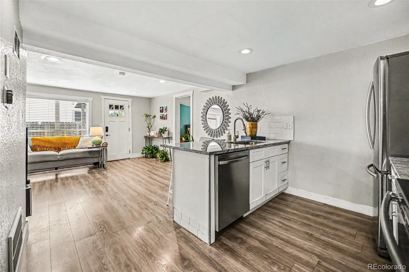 624 Stuart Street Denver CO 80204 | MLS #REC4075387 07182026161451 1600 13