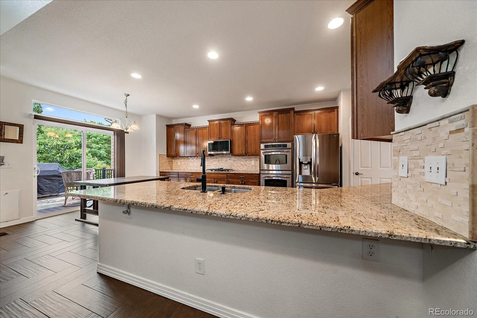 25480 E Hinsdale Place Aurora CO 80016 | MLS #REC4076791 08042026160258 1600 13