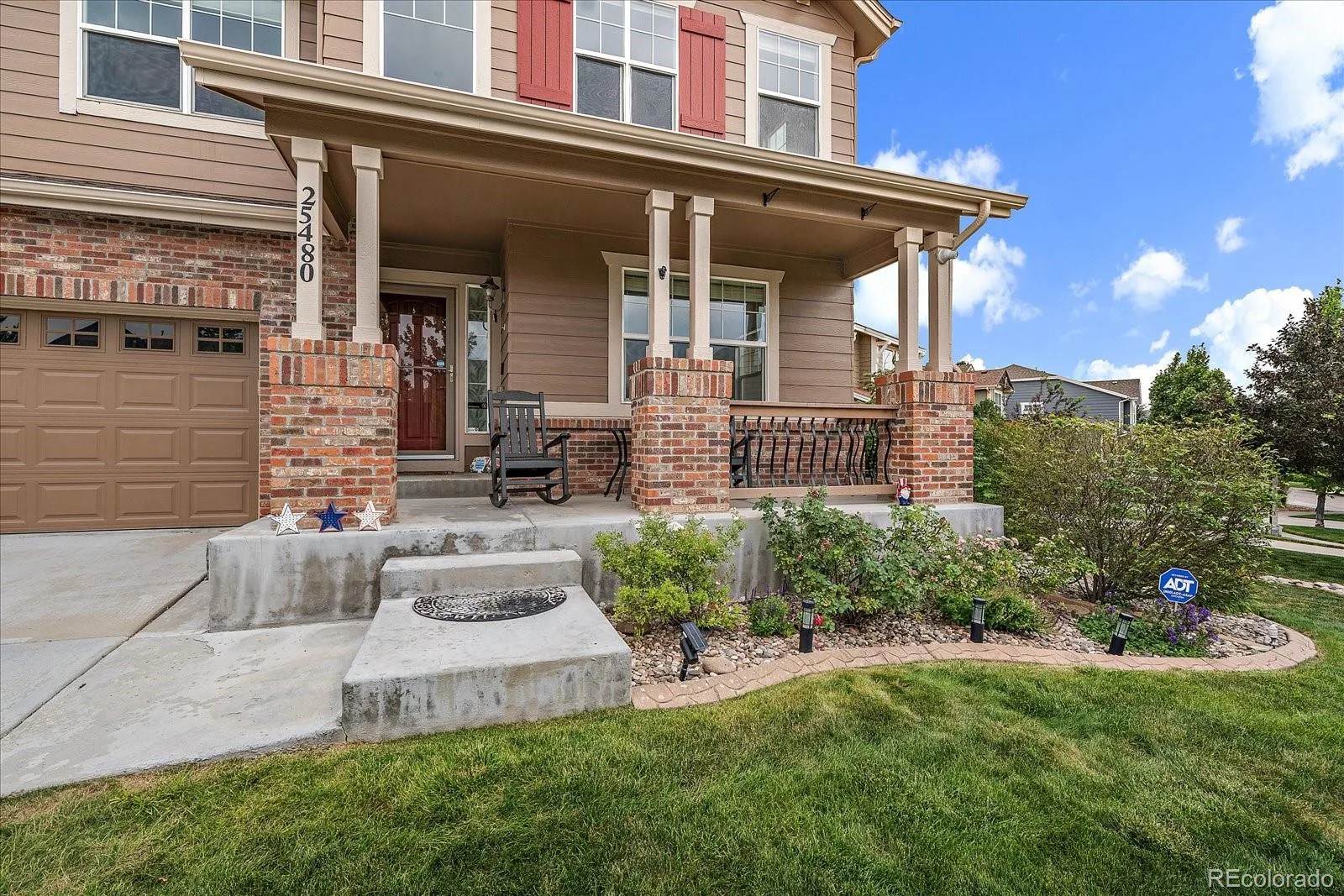 25480 E Hinsdale Place Aurora CO 80016 | MLS #REC4076791 08042026160258 1600 2