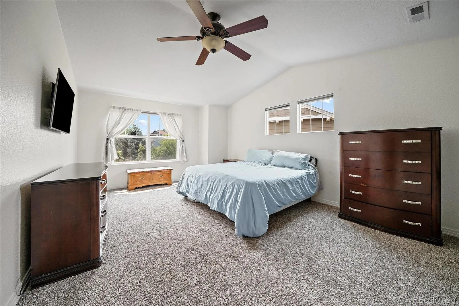 25480 E Hinsdale Place Aurora CO 80016 | MLS #REC4076791 08042026160258 1600 26