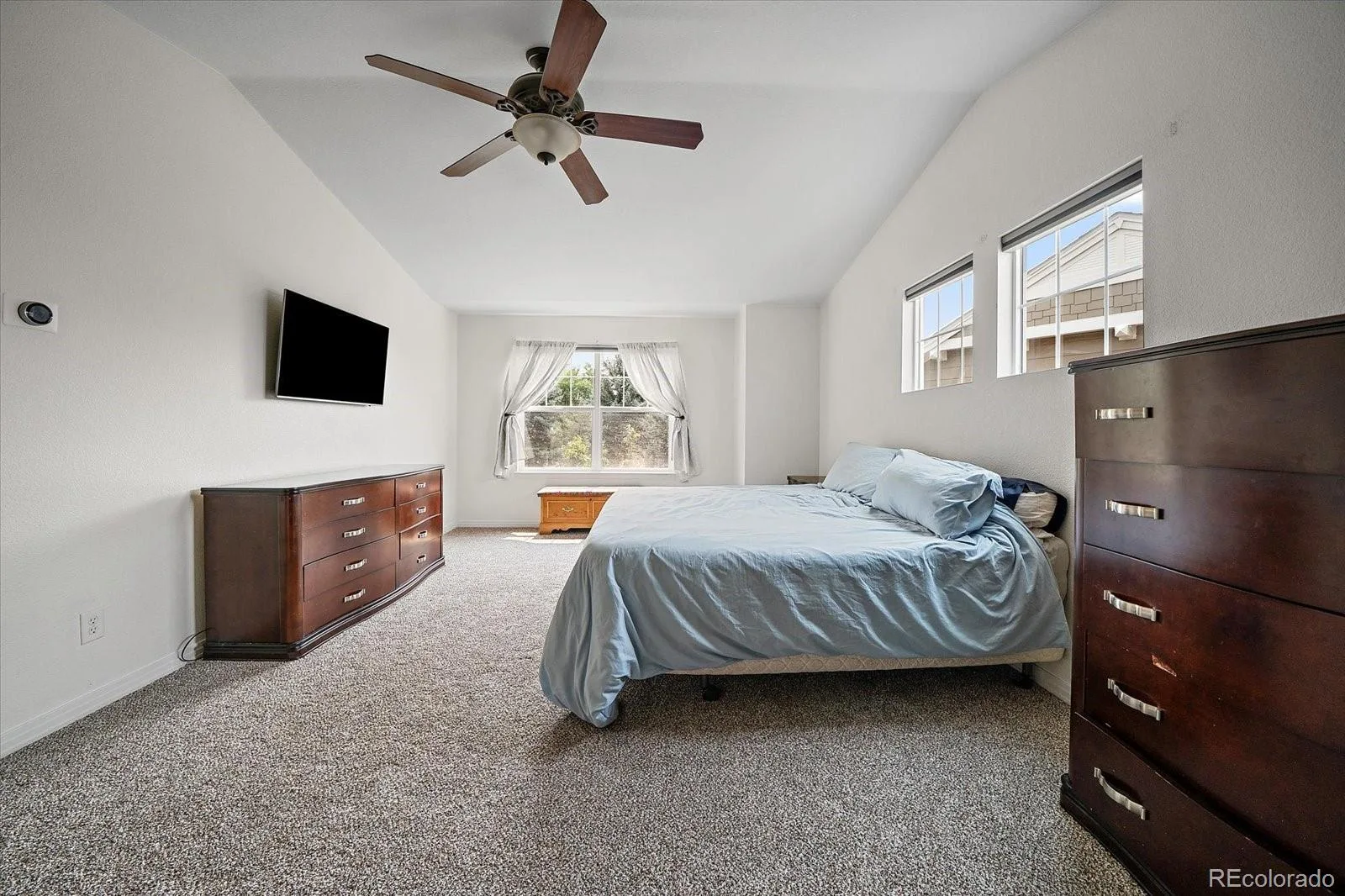25480 E Hinsdale Place Aurora CO 80016 | MLS #REC4076791 08042026160258 1600 27