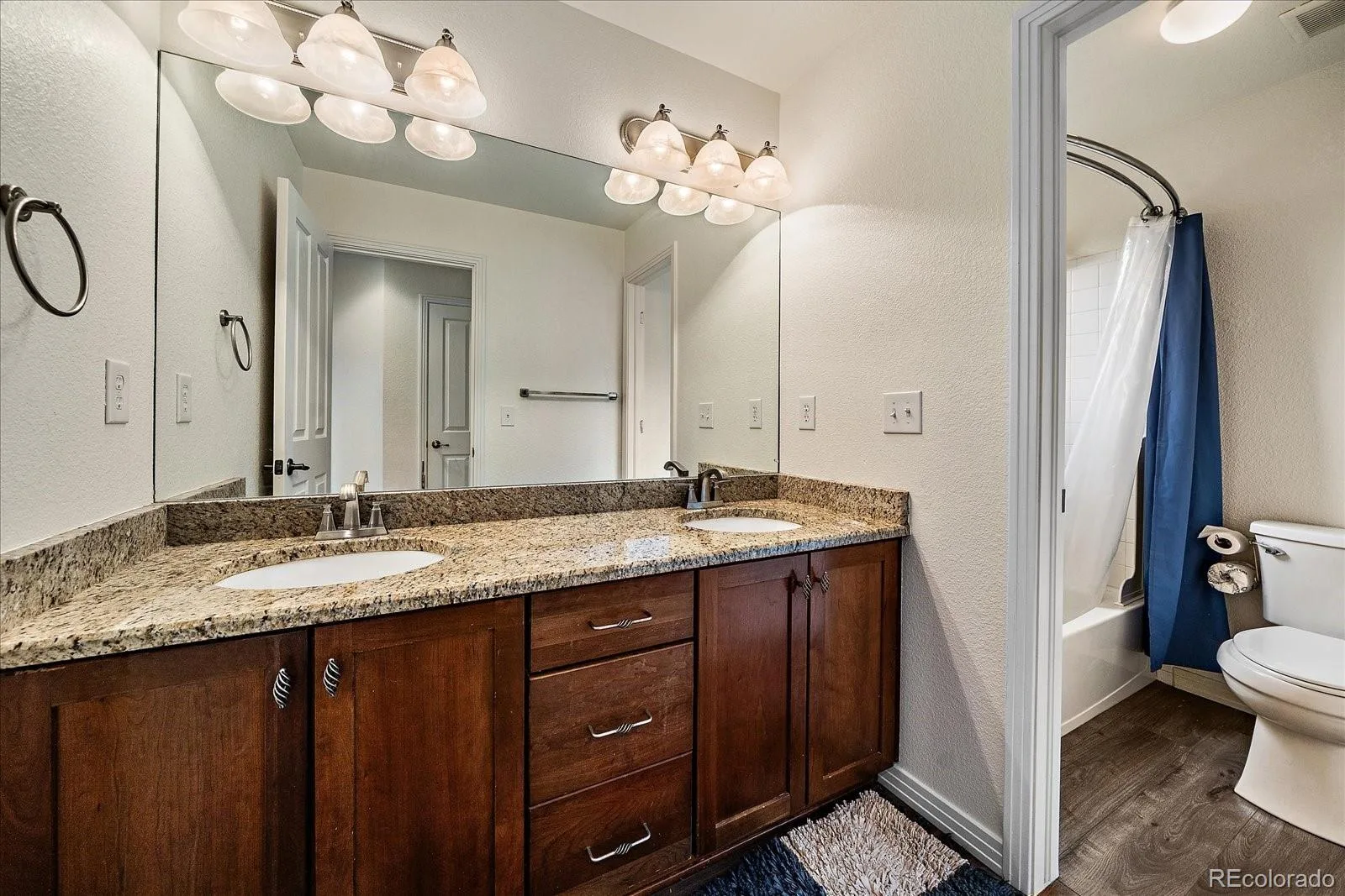 25480 E Hinsdale Place Aurora CO 80016 | MLS #REC4076791 08042026160258 1600 33