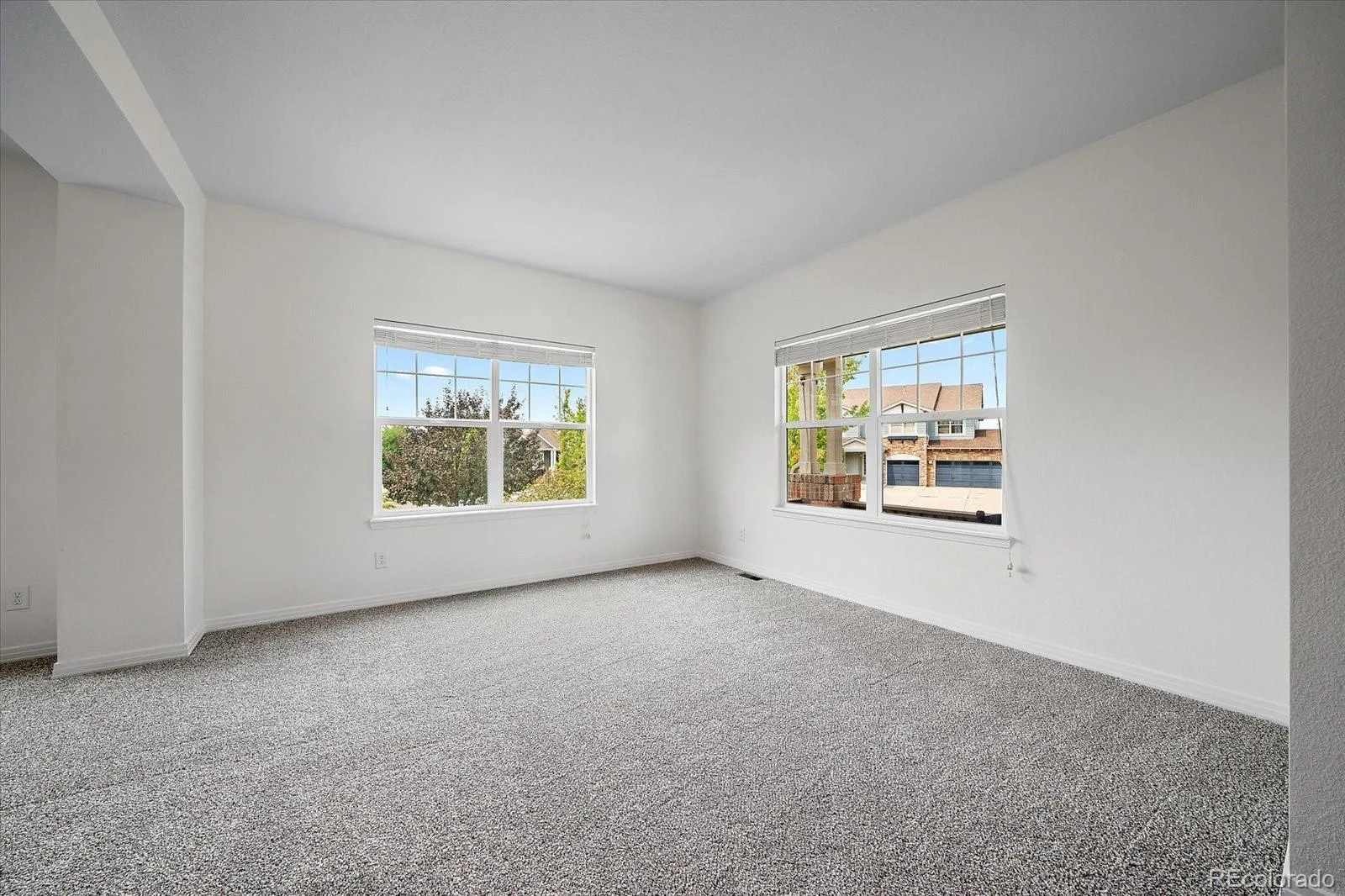 25480 E Hinsdale Place Aurora CO 80016 | MLS #REC4076791 08042026160258 1600 6