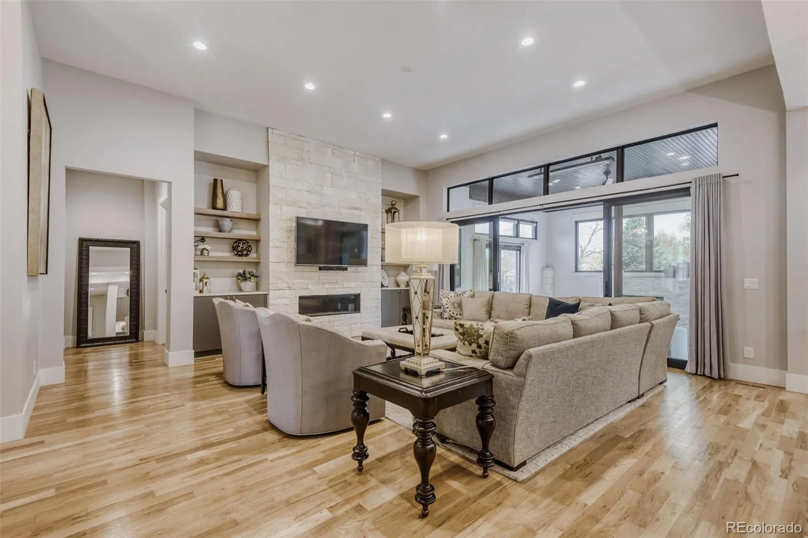 04162026220850 1600 6