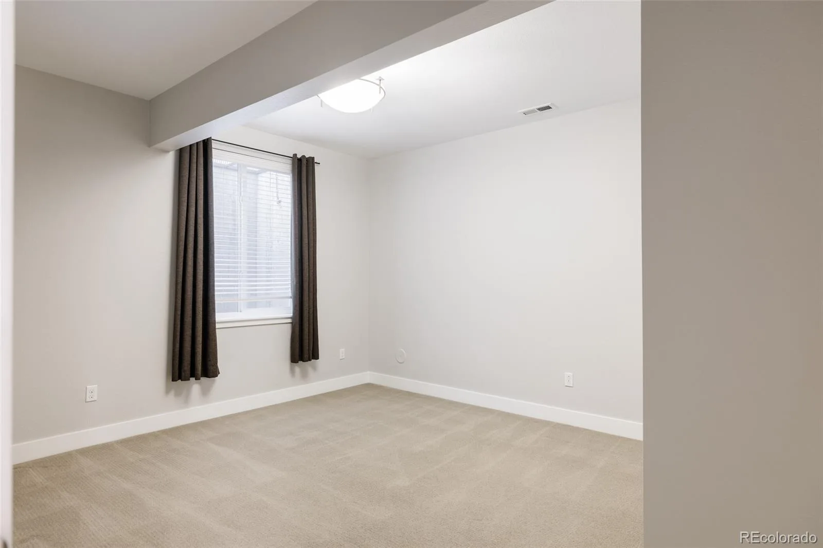 8199 Stoll Place Denver CO 80238 | MLS #REC4077689 08202026154652 1600 29