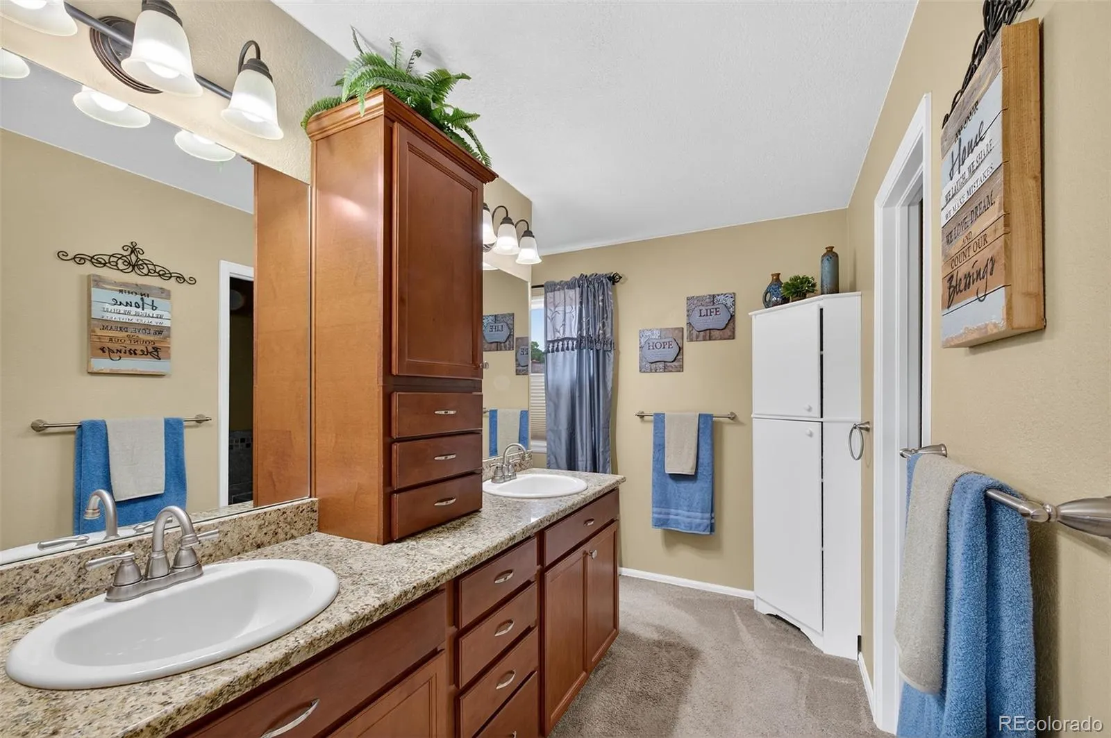 04092026185847 1600 24