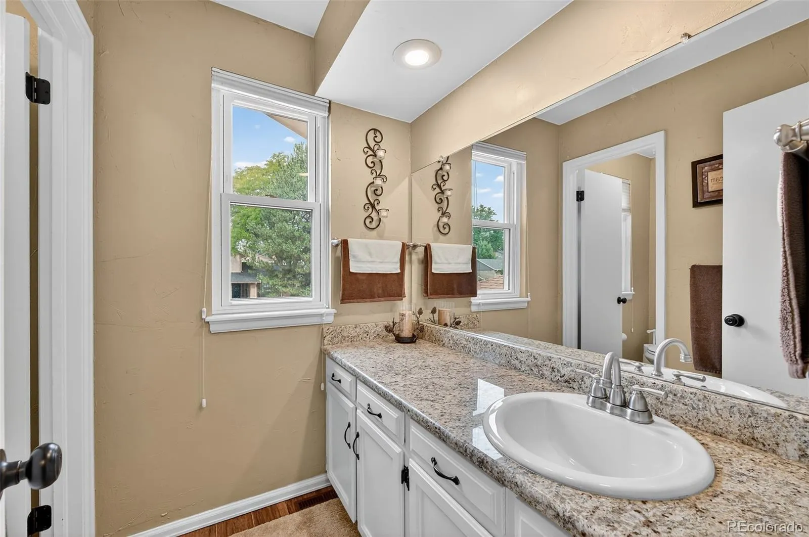 04092026185847 1600 28