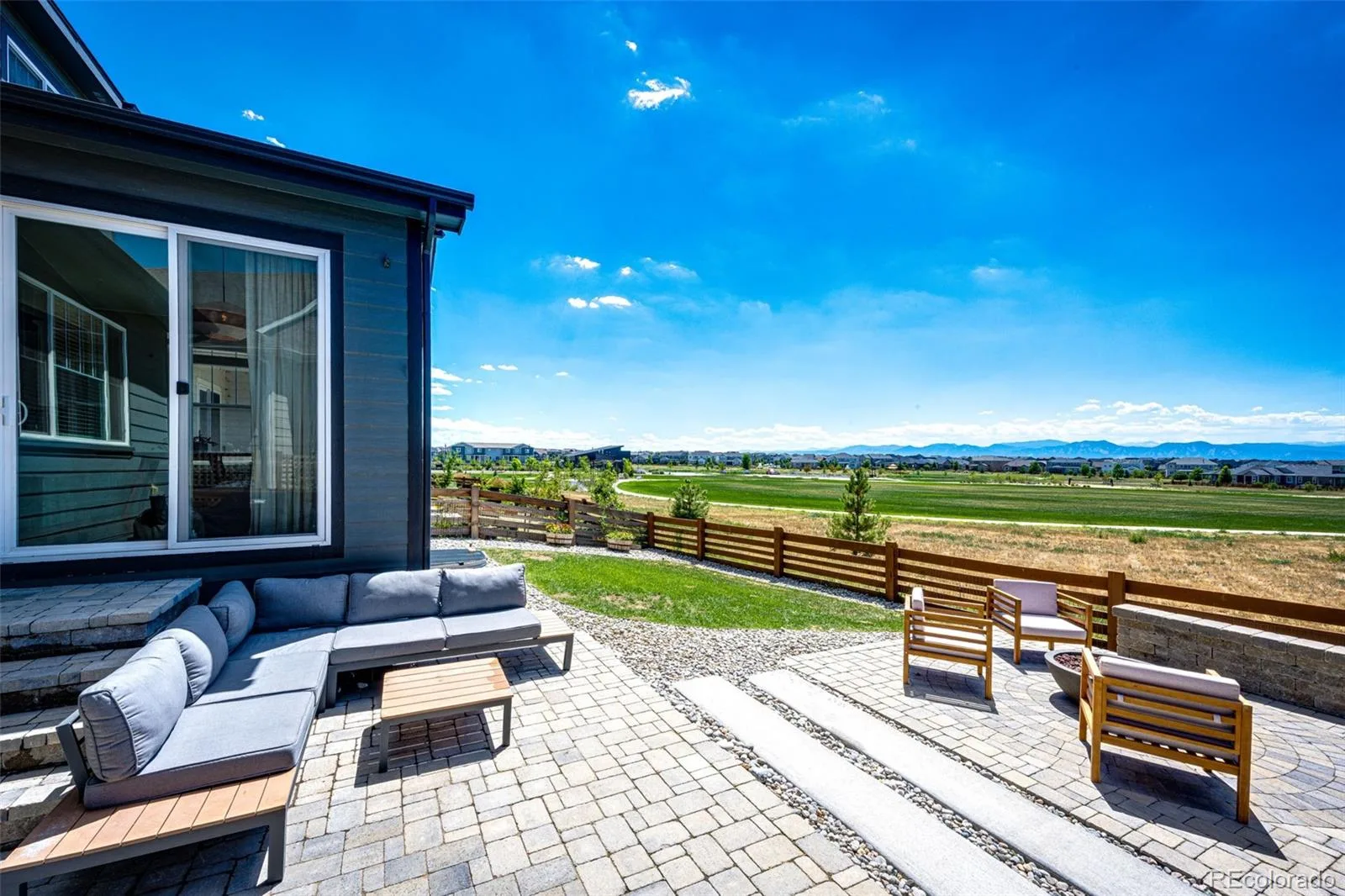 08012026195101 1600 35