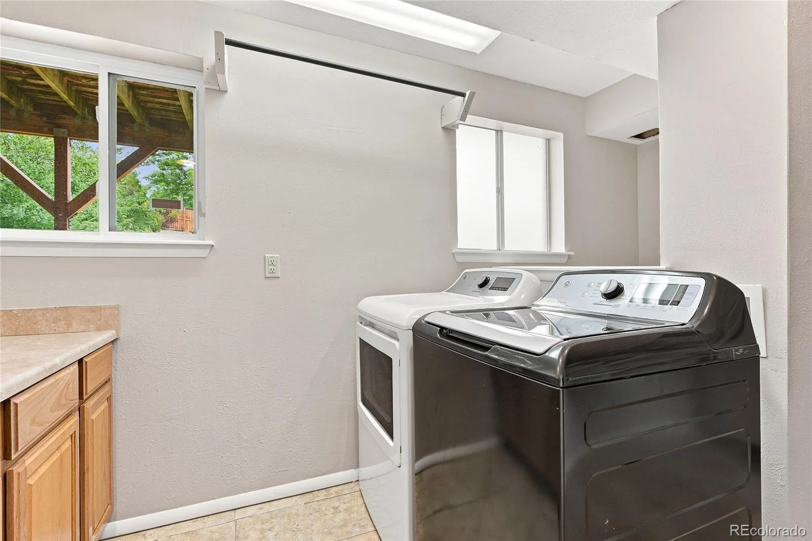 4037 E Caley Place Littleton CO 80121 | MLS #REC4078941 08162026051541 1600 25