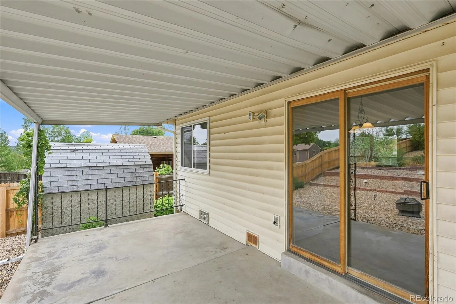 4037 E Caley Place Littleton CO 80121 | MLS #REC4078941 08162026051541 1600 36