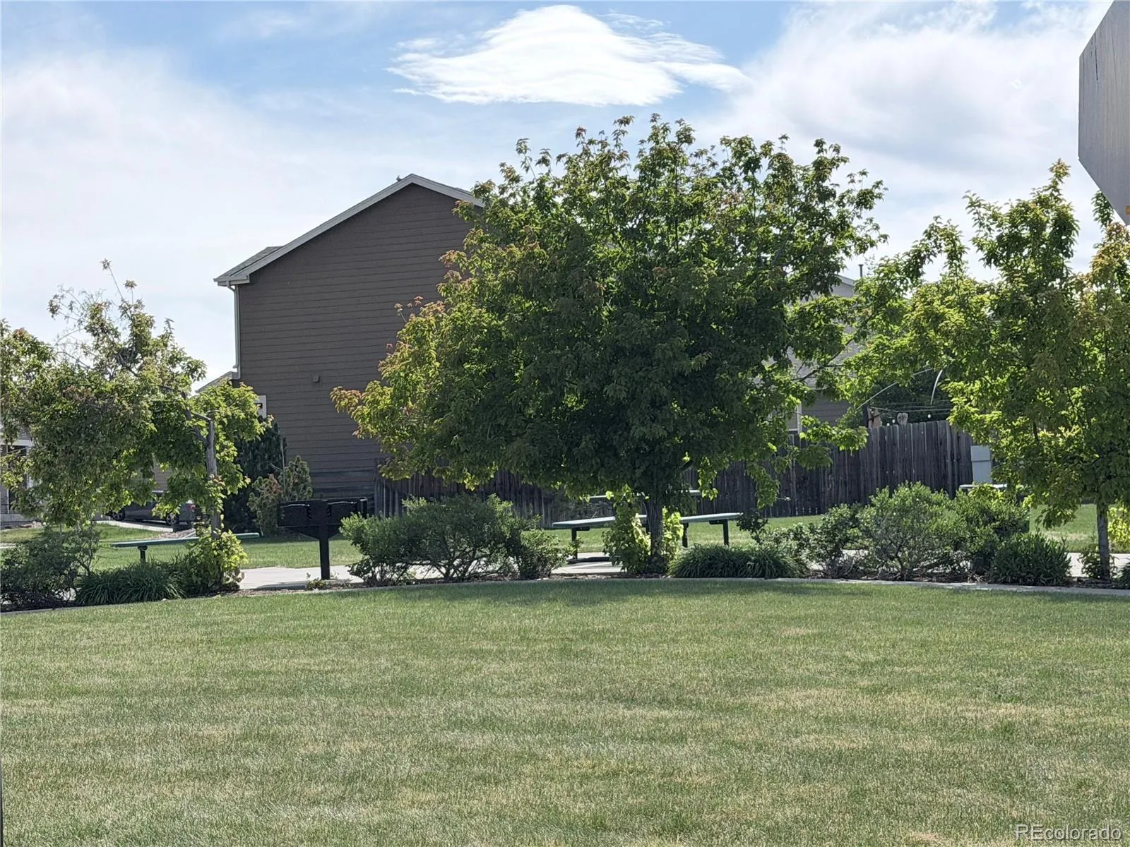 575 Solano Drive Lochbuie CO 80603 | MLS #REC4080662 05282026030017 1600 37