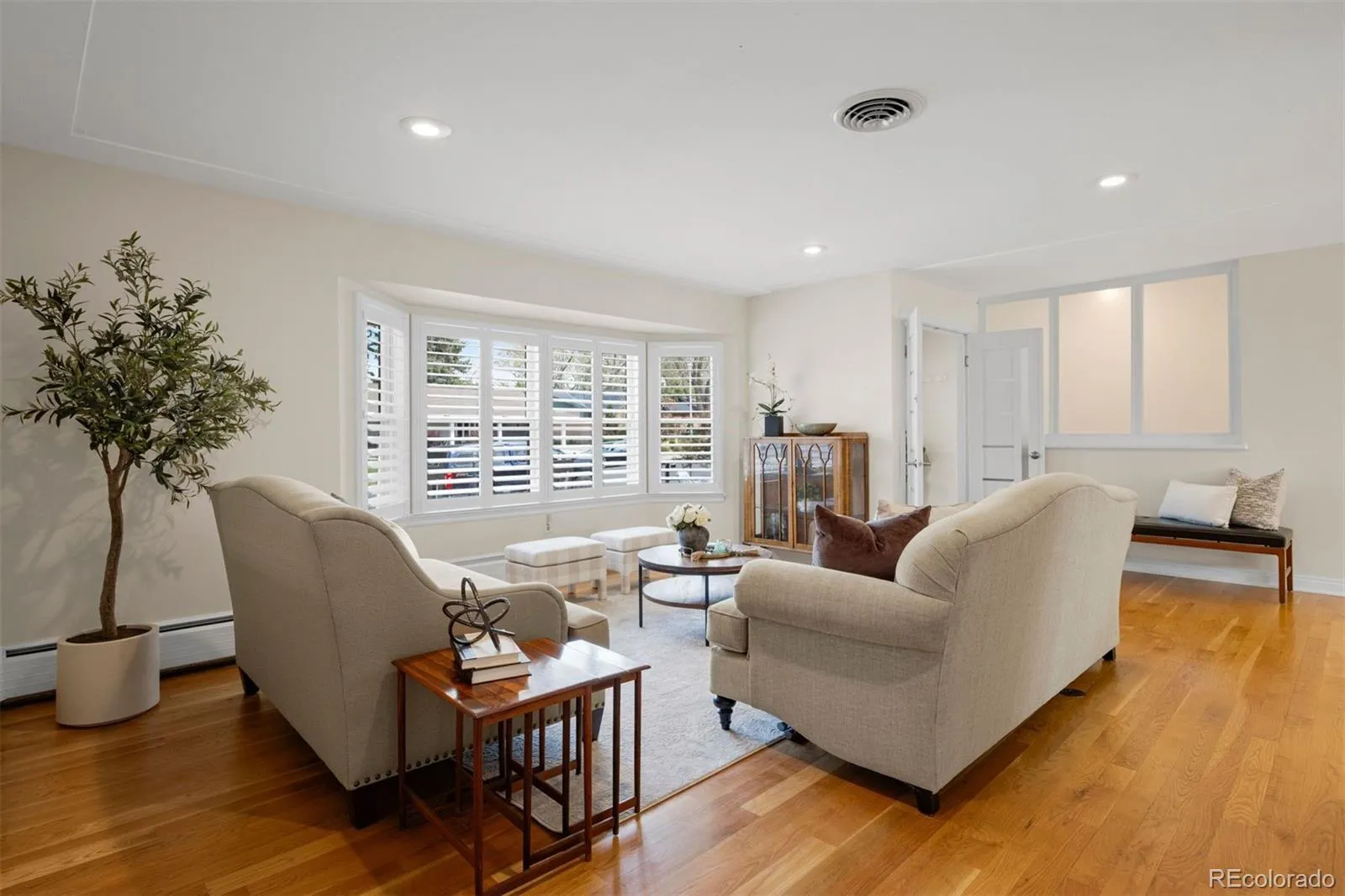 3795 S Jersey Street Denver CO 80237 MLS #REC4080767 05122026190306 1600 11