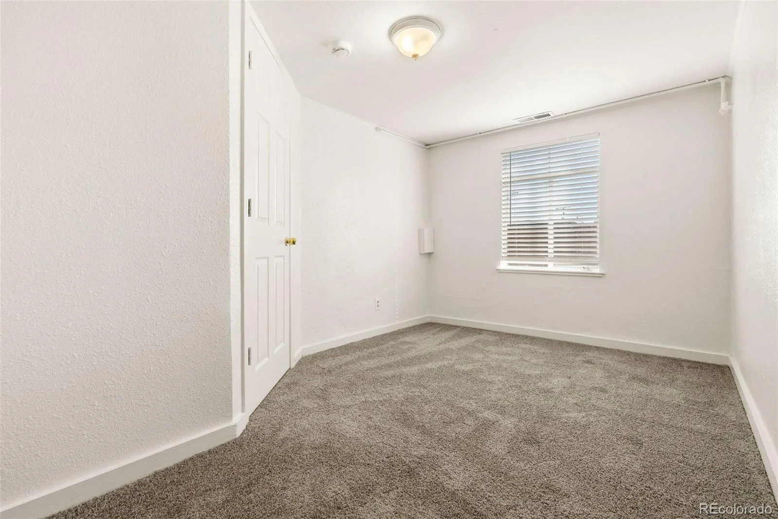 7120 W 16th Place Lakewood CO 80214 MLS #REC4082967 07092026163857 1600 39