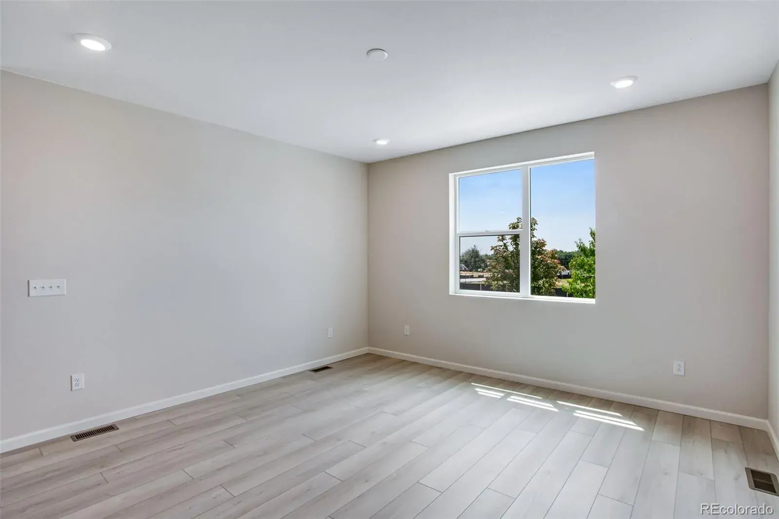 06132025211705 1600 16