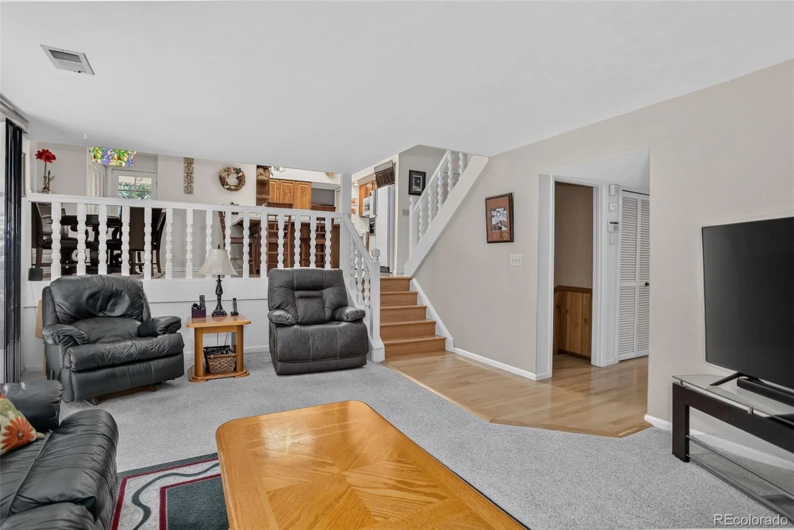 4987 E Lake Avenue Centennial CO 80121 MLS #REC4083273 06182026233020 1600 19