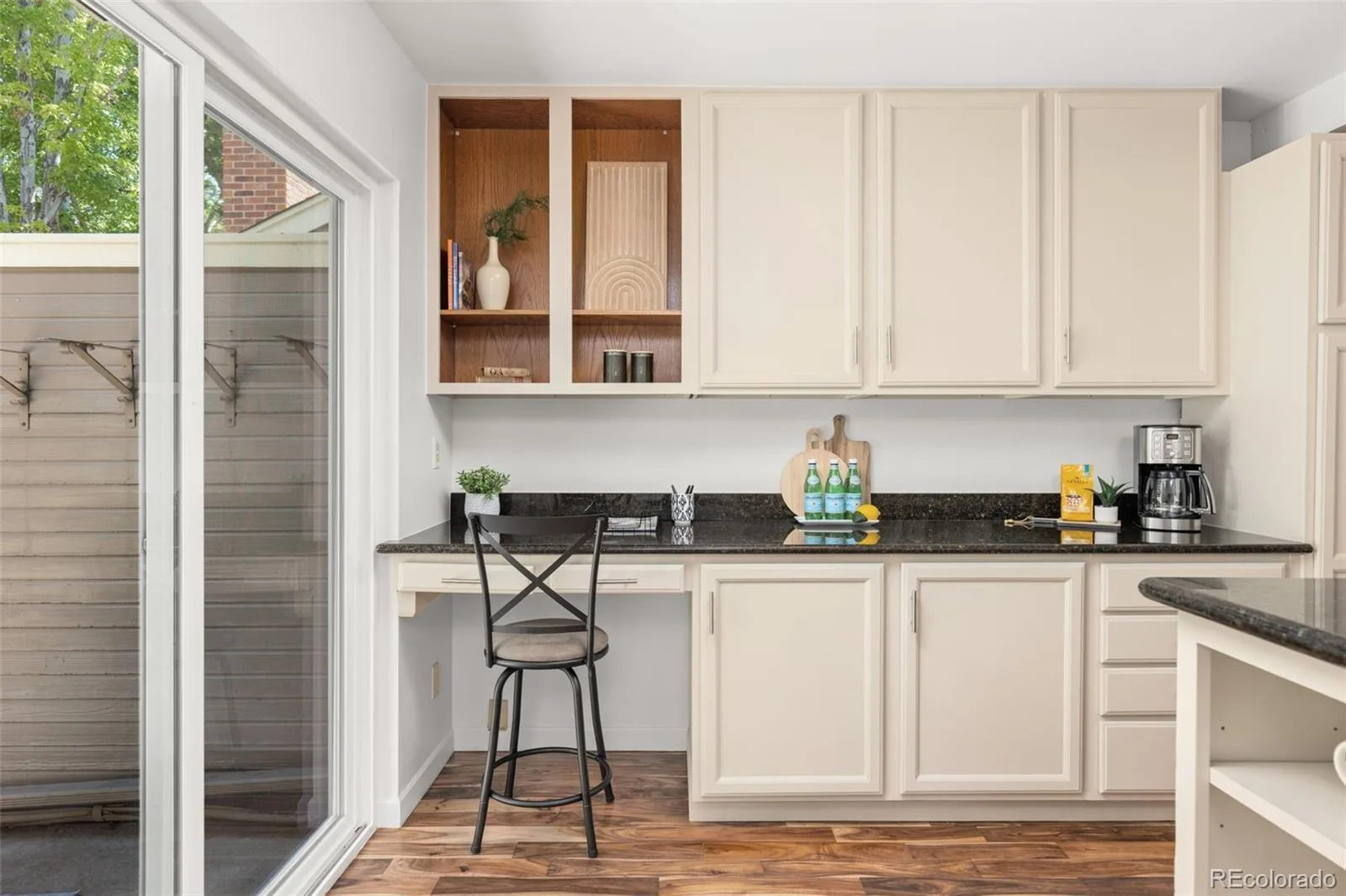 1930 S Helena Street #D Aurora CO 80013 | MLS #REC4083760 08142026202245 1600 11